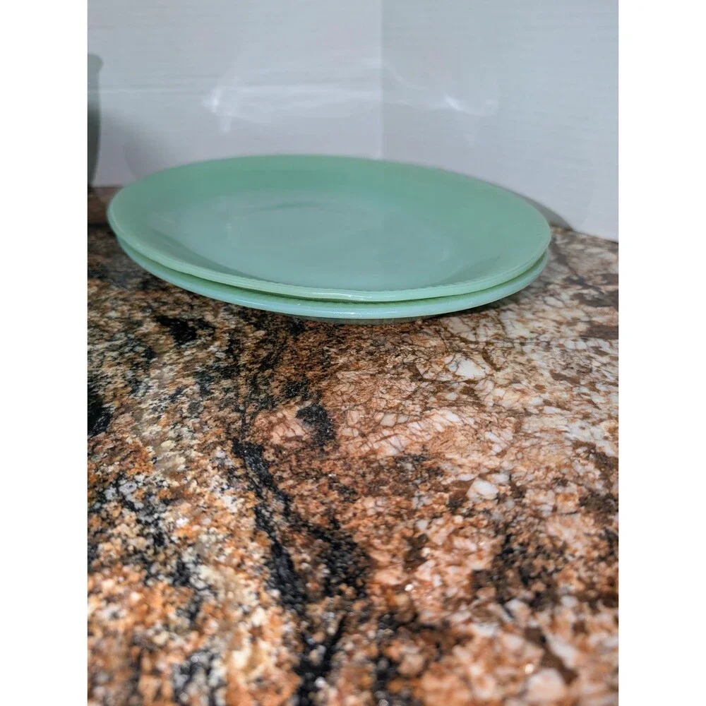 17 Piece Jadeite Kitchen Dining Set